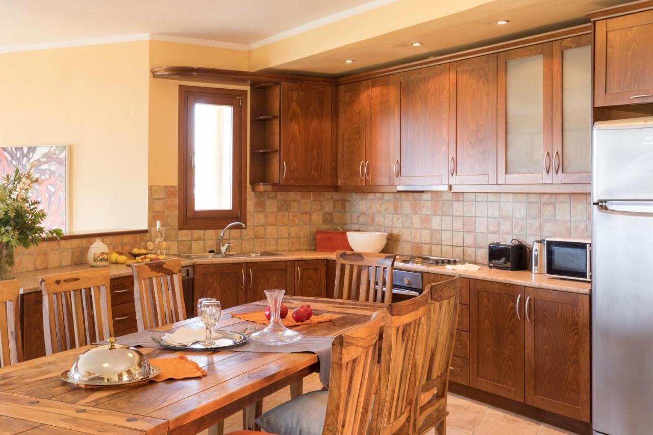 Dendrilia Villa & Suite By Rodostamo Collection Kassiopi Exterior foto